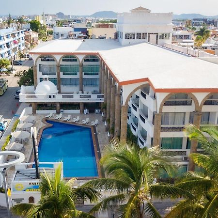 Solamar Inn Mazatlán Εξωτερικό φωτογραφία