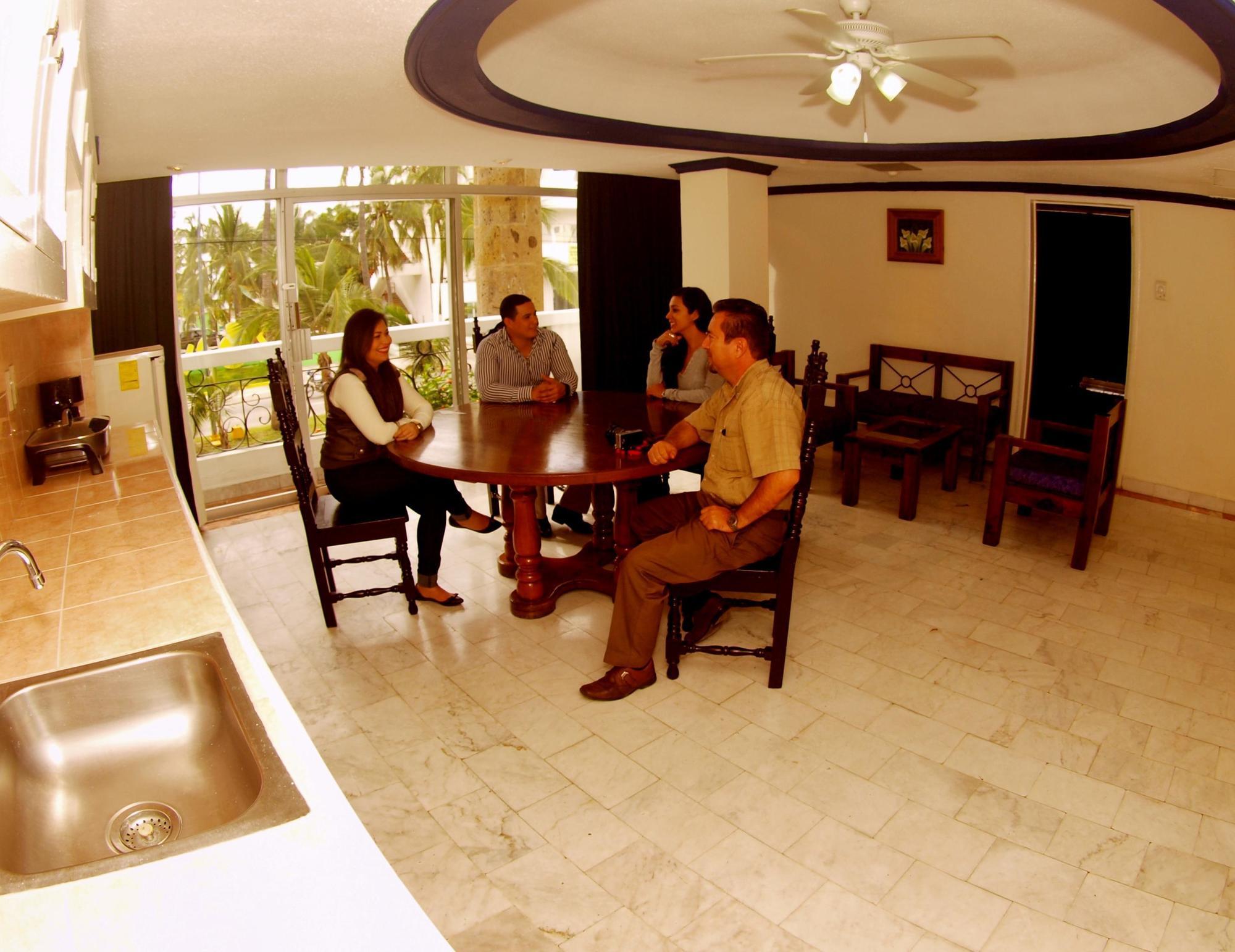 Solamar Inn Mazatlán Εξωτερικό φωτογραφία